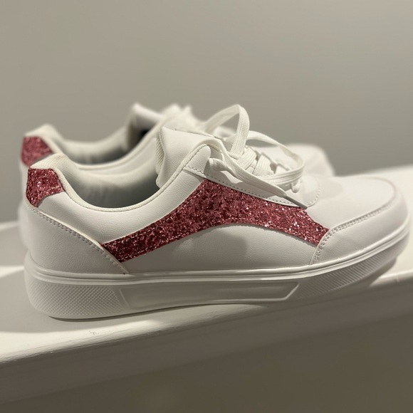 White Sneakers with Pink Glitter Accents - Picture 1 of 8